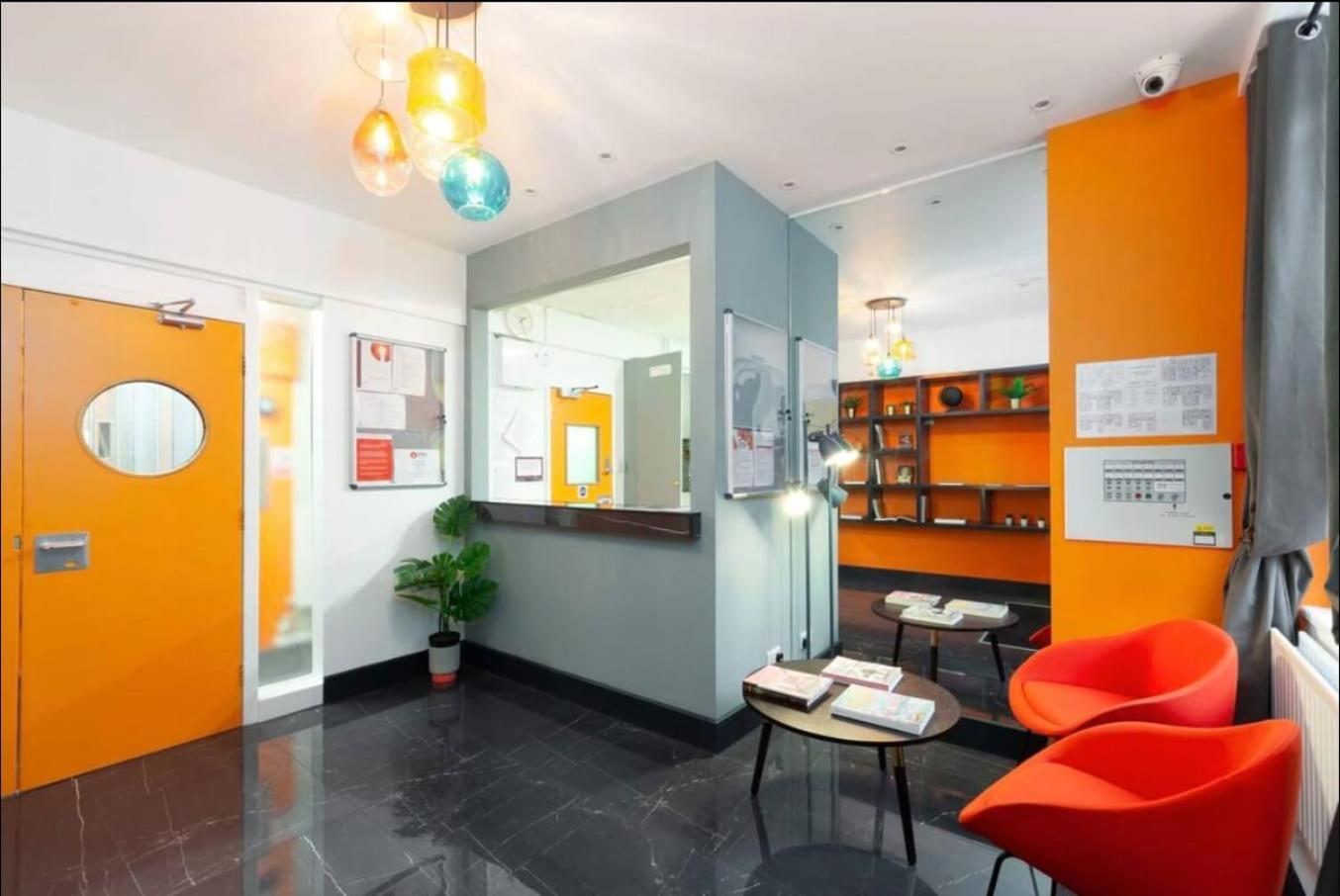Spacious Room With Shared Facilities London Exterior foto