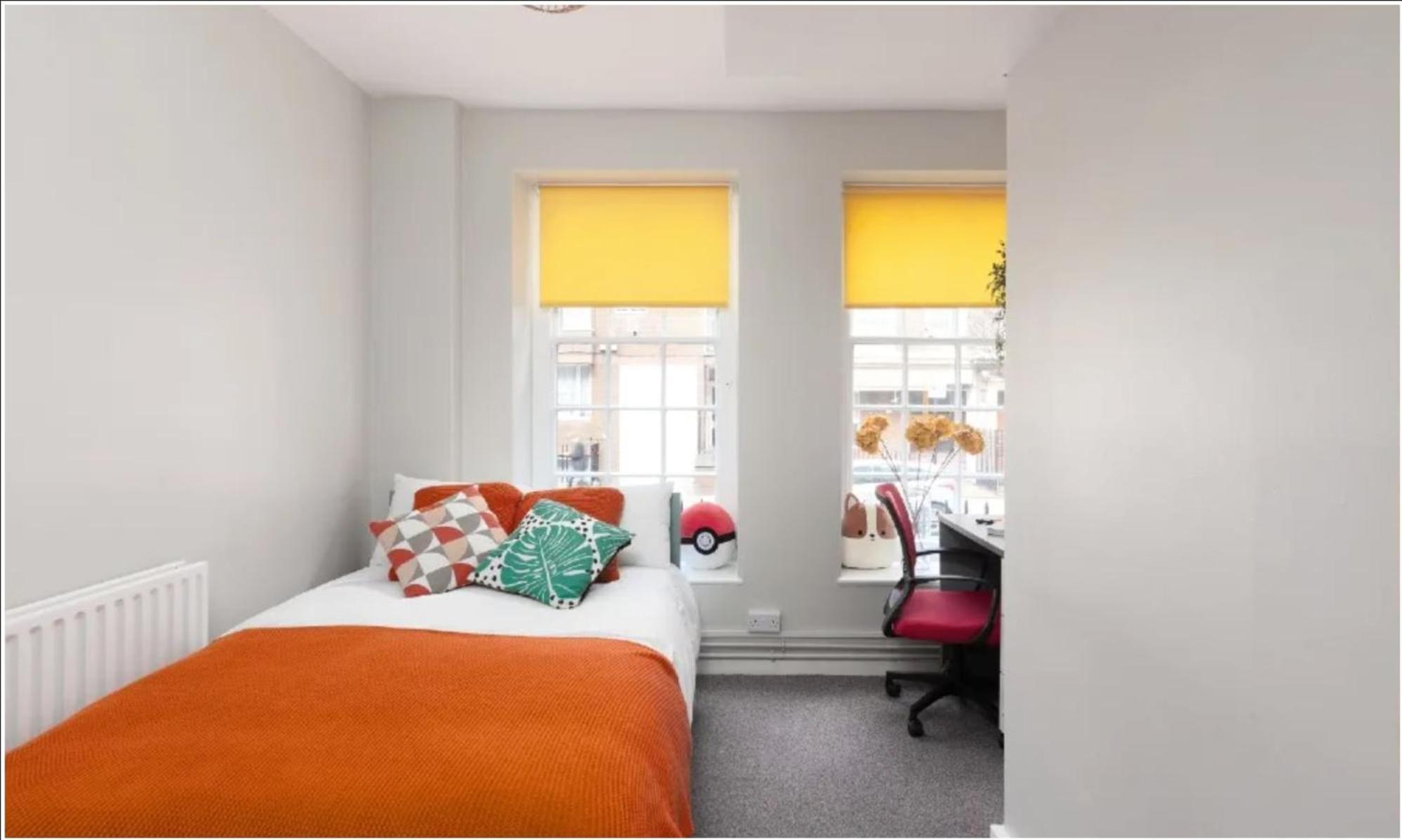 Spacious Room With Shared Facilities London Exterior foto
