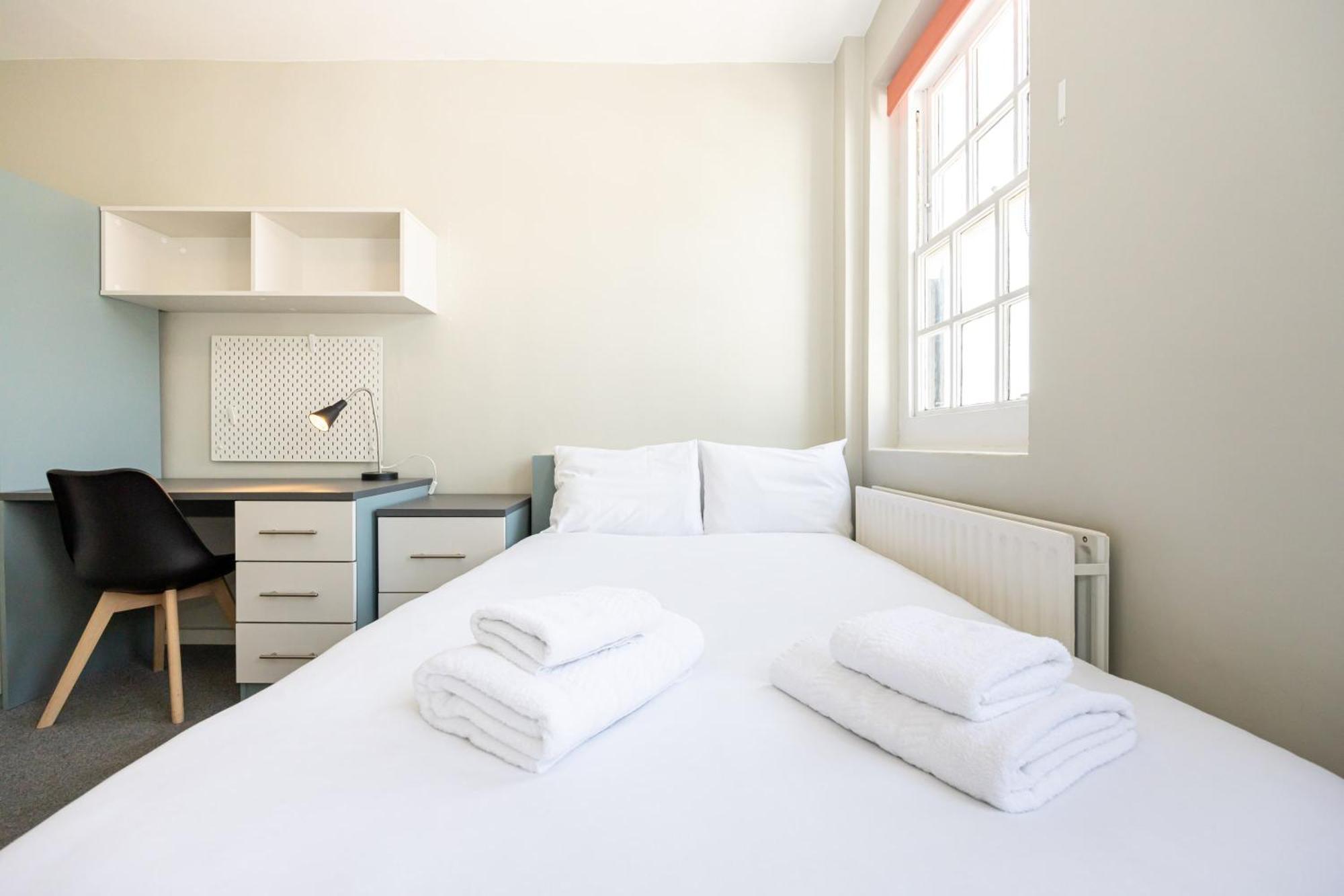 Spacious Room With Shared Facilities London Exterior foto